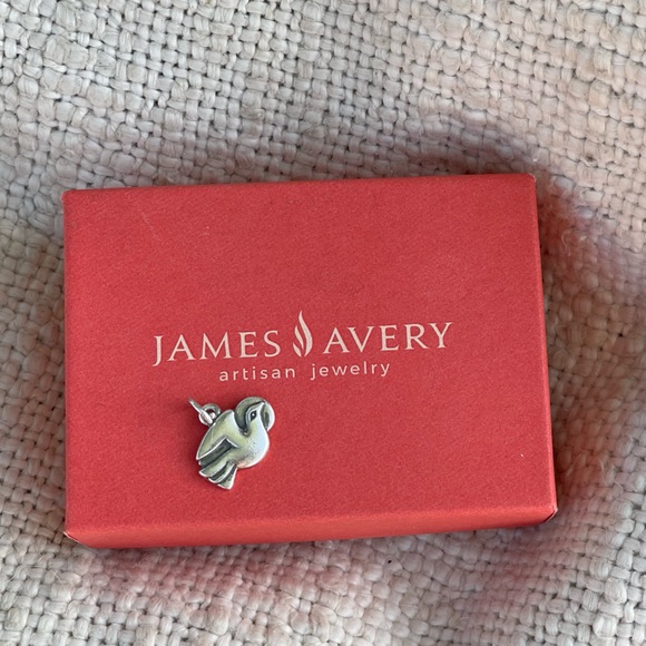 Retired James Avery Holy Spirit Dove in Flight charm - Picture 4 of 7
